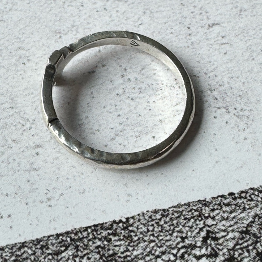 Silpada Simple Cross Ring In Pouch With Box - Picture 7 of 11